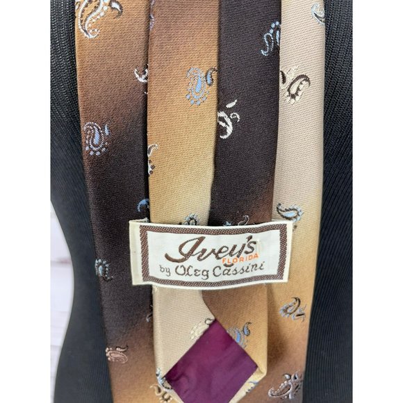 Vintage Oleg Cassini Thin Woven Brown Tan Bronze Paisley Necktie - Picture 2 of 8